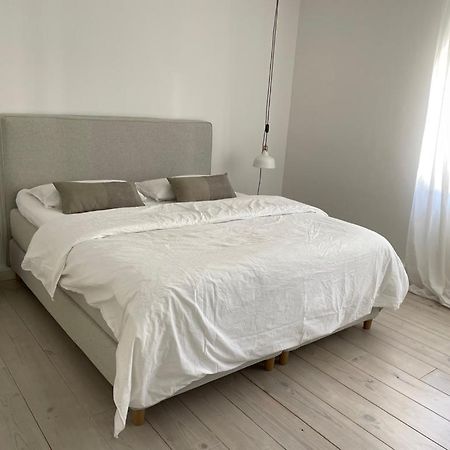 Апартаменты Haus Mit Tuermchen Золинген Экстерьер фото