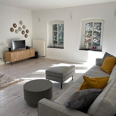 Апартаменты Haus Mit Tuermchen Золинген Экстерьер фото